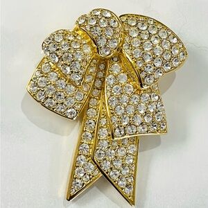 1997 Nolan Miller Vintage Crystal Bow Pin Brooch Never worn